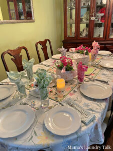 Mamas Easter Spring Table
